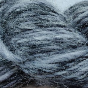 The Croft Wild Shetland Stormy Skies rowing garn